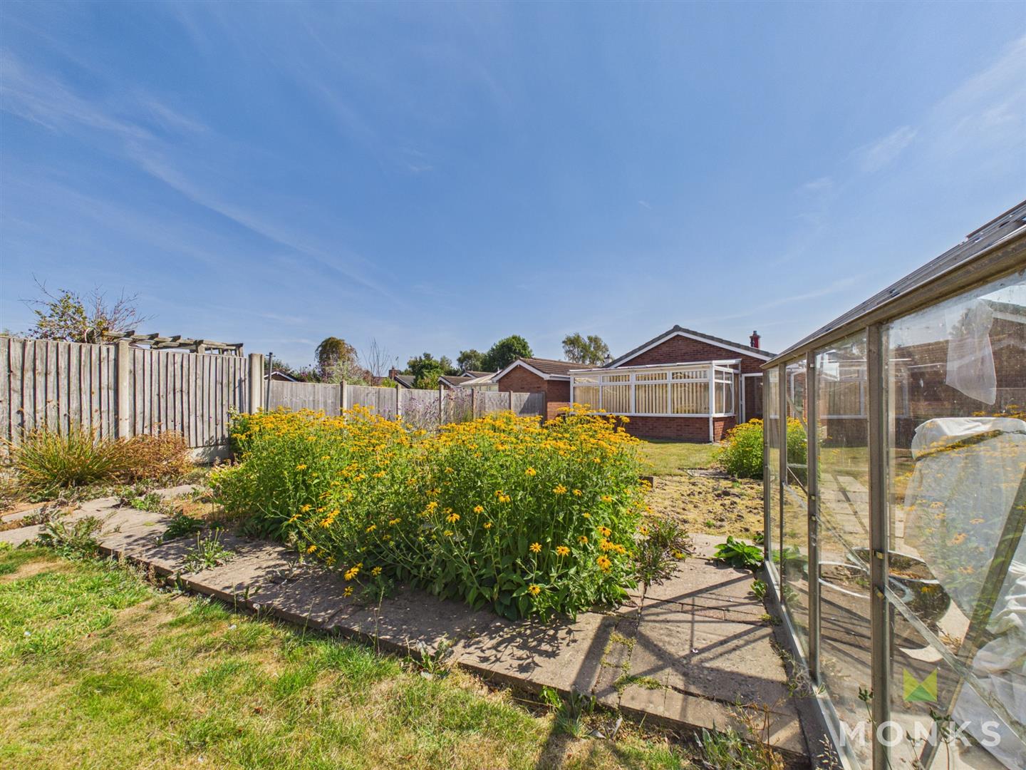 40 Pyms Road, Shrewsbury, SY4 5YN For Sale